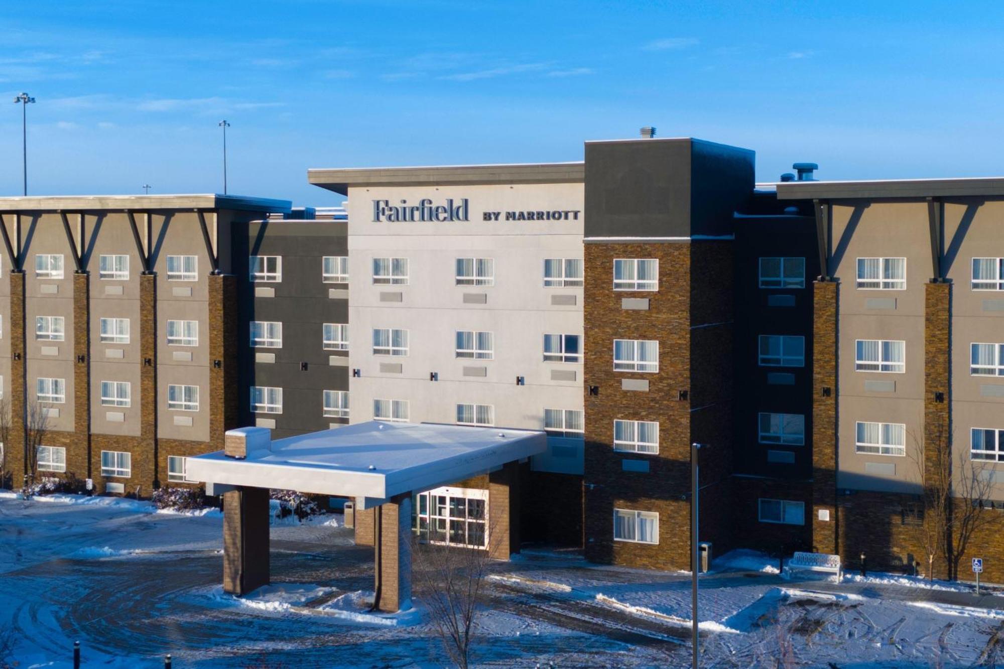 Fairfield Inn & Suites By Marriott Airdrie Exterior foto