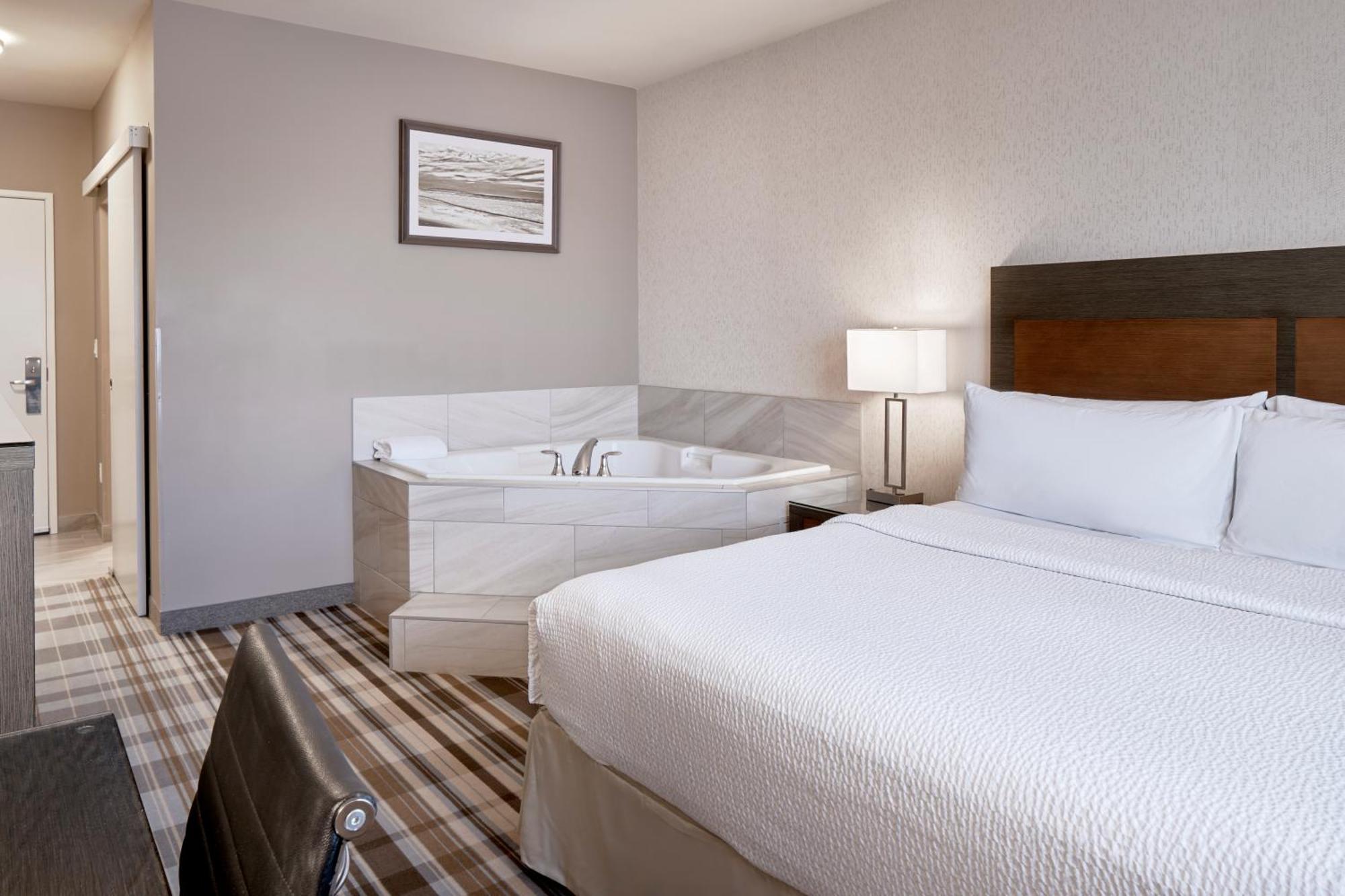 Fairfield Inn & Suites By Marriott Airdrie Exterior foto